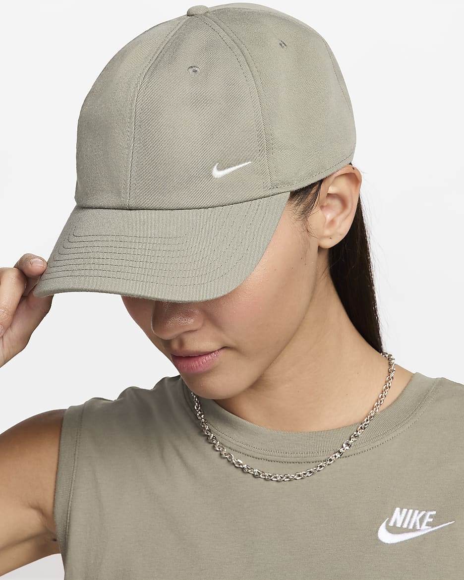 Beige nike hat on sale